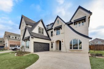 House For Sale in Savannah TX